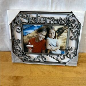 Malden silver floral Sisters Picture Frame